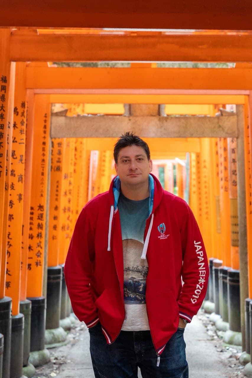 Эдуард Ревидович — частный гид в Японии